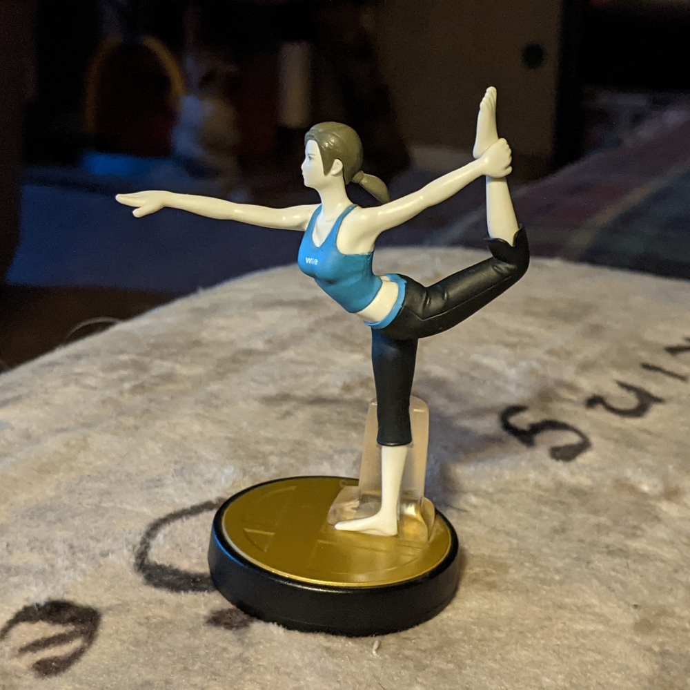 Wii Fit Trainer amiibo